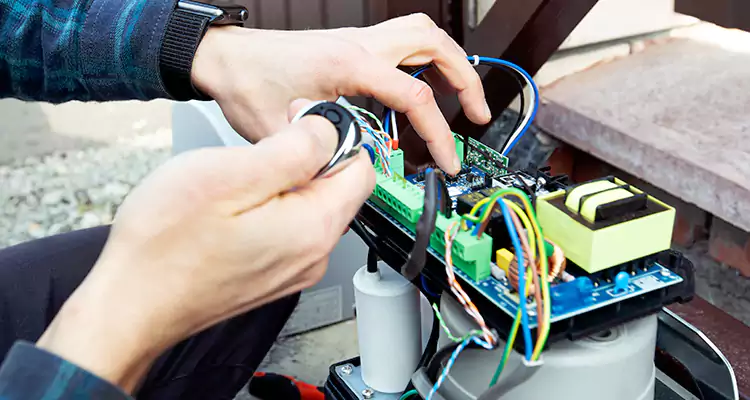 Automatic Driveway Gate Repair in Santa Clara, CA