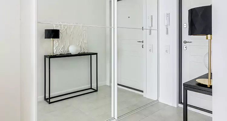 Mirrored Bifold Closet Doors Repair in Santa Clara, CA