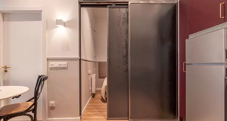 We Fix Closet Sliding Door in Santa Clara, CA 