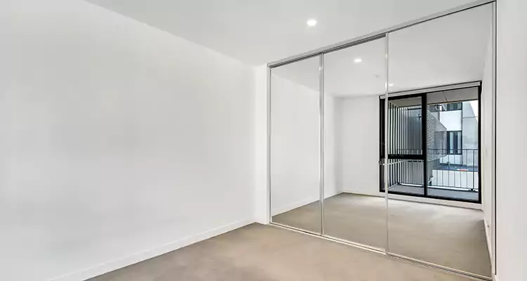 Why Homeowners Choose Us for Sliding Mirror Door Replacement in Santa Clara, CA